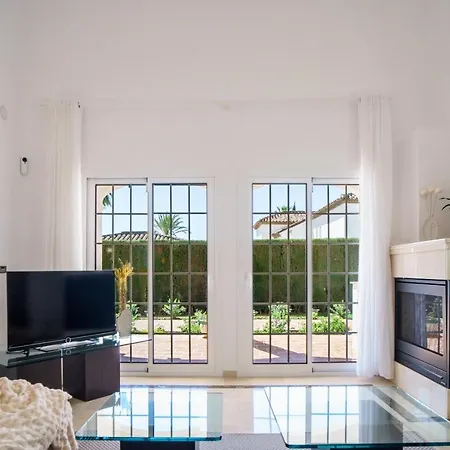 Villa Casa La Belle Vie D Melanie Marbella